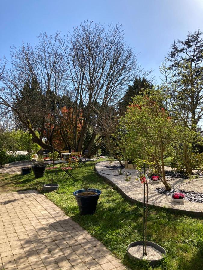 Le Chai De La Rose Spa Et Seances Bien Etre Doué-la-Fontaine Kültér fotó